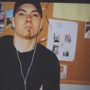 Meet your Posher, Jon jon